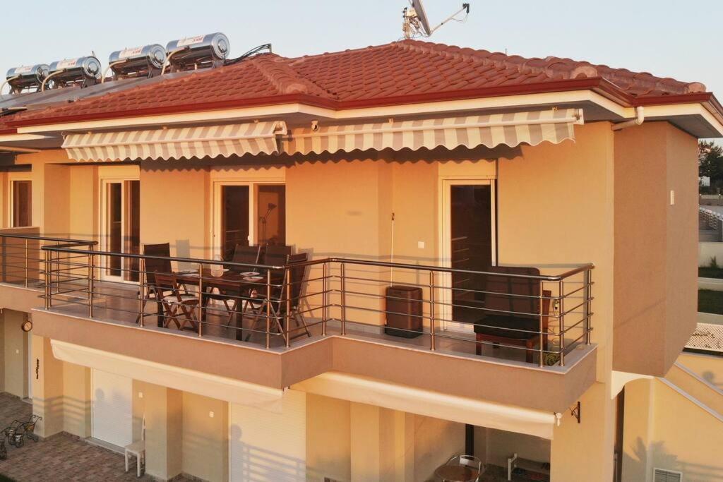 Orange Apartment Nikiti  Exteriér fotografie